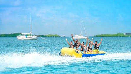 Тюбинг на банановой лодке в Майами